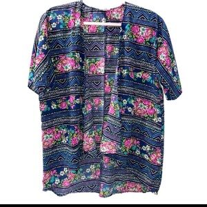 LuLaRoe Short Sleeve Kimono L/XL EUC 6614